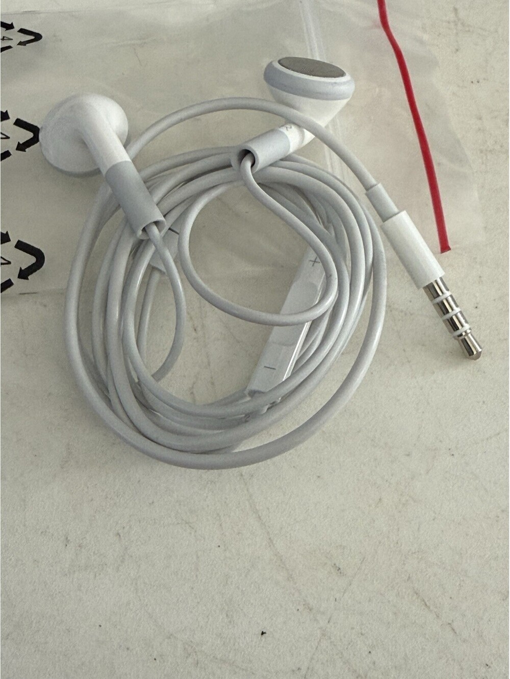 Original Apple iPhone EarPods Wired 3.5mm Headset Earbud Headphones